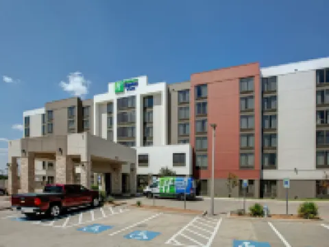 Holiday Inn Express & Suites DALLAS FT. WORTH AIRPORT SOUTH by IHG Hotels in Irving