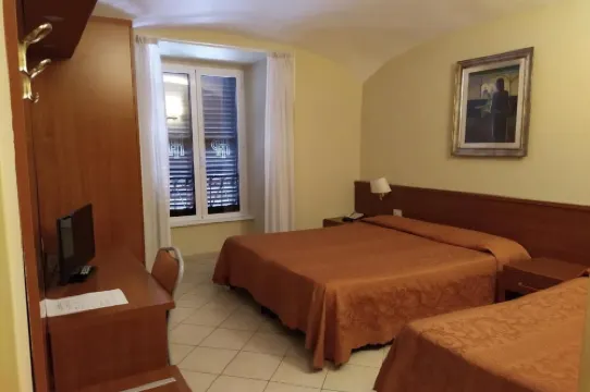 ホテル プリシラ