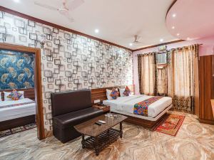 FabHotel Deepak Palace