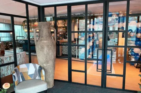 Fletcher Hotel-Restaurant Scheveningen Отели рядом со станцией Центральная железнодорожная станция Гааг