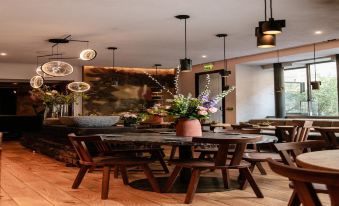 Hotel Marignan Champs-Elysées