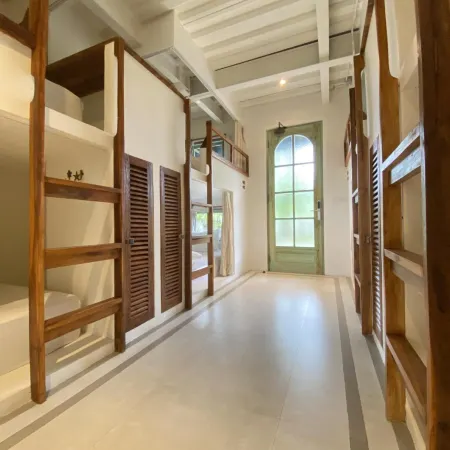 White Penny Hostel