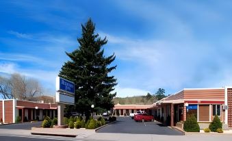 The L Motel Downtown/Nau Conference Center