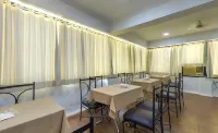 Hotel Heritage Dakshin - Kitchens