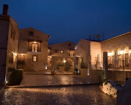 Lithea Mountain Resort and Spa Отели в г. Нимфайо