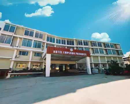 皇帝天堂酒店 比拉斯普酒店