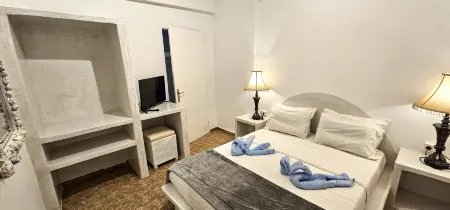 Pleasure Apartments 2 Bedrooms Near the Sea