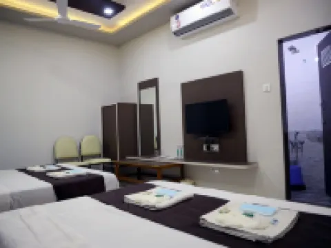 Hotel Shreedhara Hotels in Devbhoomi Dwarka