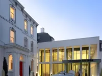 Rochestown Park Hotel & Leisure Centre Hotels in Cobh