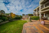 The Mandyville Jeffreys Bay Hotels in Jeffreysbaai