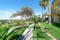 Bull Vital Suites & Spa Boutique Hotel - Only Adults Hotel di 