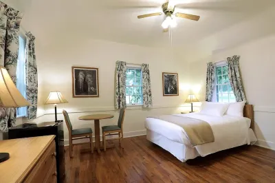 The Lodge at Mammoth Cave Отели в г. Эдмонсон Каунти