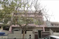 Goroomgo Noida Royal Residency - Homestays