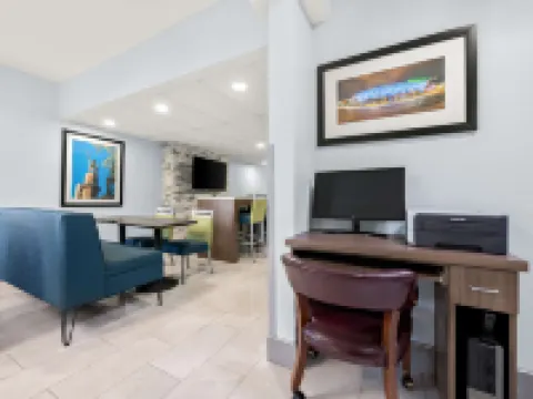 Quality Inn Pelham I-65 Exit 246 Hotels in Pelham