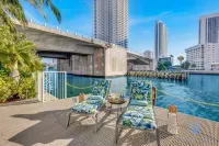 Spectacular Balcony Plus Near Beach, Gym, Pool فنادق في هالانديل بيتش