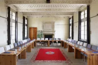 Château de Pondres Hotels in Calvisson