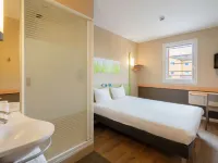 Ibis Budget Manosque Cadarache Hotels in Sainte-Tulle