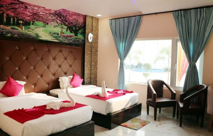 Blue Diamond Resort & Hotel