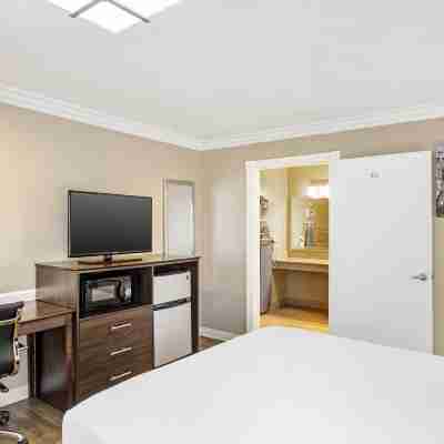 ベストウェスタン チャイナ レイク イン Rooms