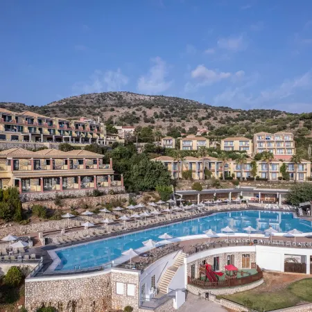 Louis Apostolata Island Resort