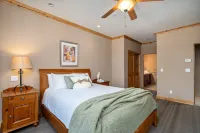 Modern Condo- Jacuzzi Tub SM #201 by Bear Valley Vacation Rentals