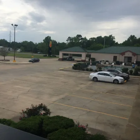 Super 8 by Wyndham Jasper TX