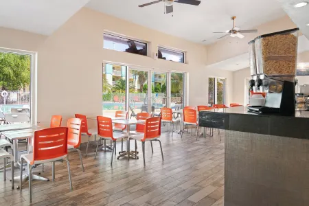 Orlando International Drive North Hotel Отели рядом с достопримечательностью «Thornton Park»