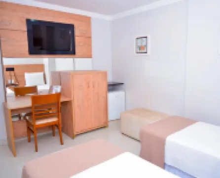 Hotel Sempre Executive Hotels near Church and Convent of San Francisco