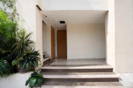 Hotel Ashly Loma Larga