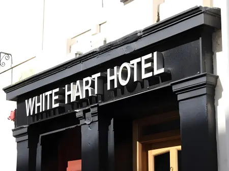 White Hart Hotel Отели рядом с достопримечательностью «Дамфрис Кампус - Юниверсити оф Запад оф Шотландия»