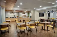 페어필드 바이 메리어트 인 & 스위트 애슈빌 아울렛