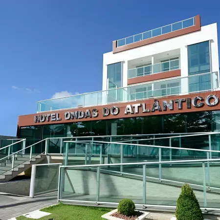 Nord Easy Ondas do Atlantico Отели рядом с достопримечательностью «Пляж Кабу-Бранку»