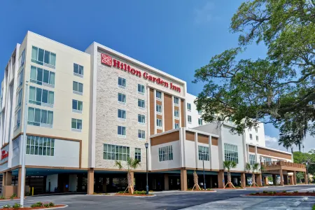 Hilton Garden Inn Biloxi Отели рядом с достопримечательностью «Biloxi Lighthouse»