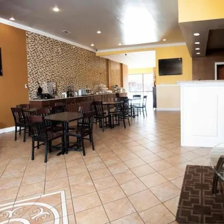 OYO Express Inn Suites