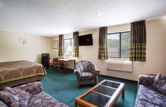 塞勒姆温德姆速8酒店