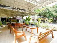 Hotel Suroyo Mitra RedDoorz