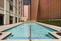 Embassy Suites by Hilton Houston Downtown - Rooftop Pools