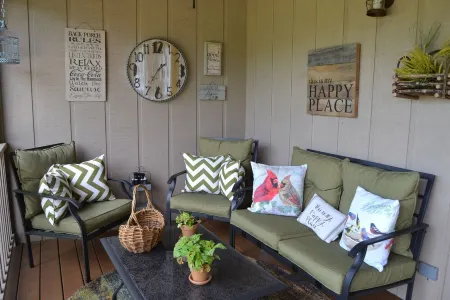 Cardinals Nest at RidgeCrest Villa in the Smoky Mountains Отели рядом с достопримечательностью «Bartram Trail: Wallace Branch to William's Pulpit»