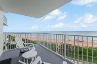 Updated Oceanfront Condo! Come and Relax by the Sea!