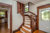 Historic Wolfeboro Home one block to Village