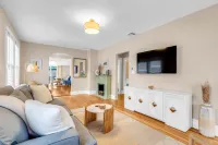 The ARLO - Walk to Brewery and Restaurants Hotels in Milford