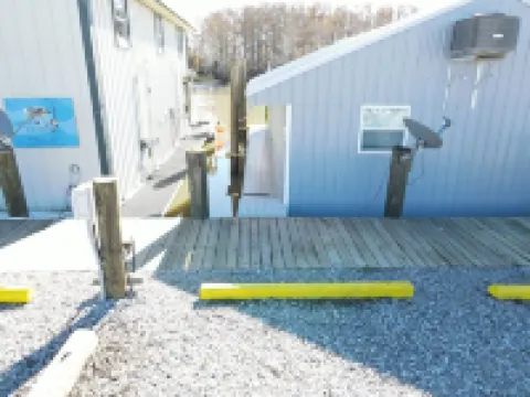 The Stumble Inn Cypress Cove Marina Houseboat