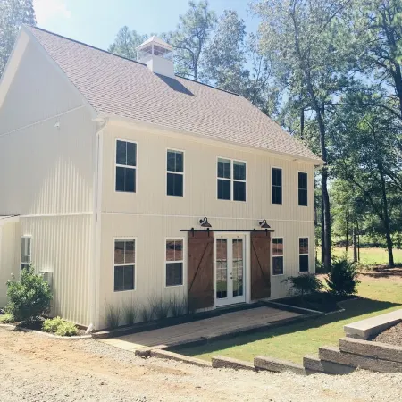 The Barngalo- Private, yet Close to everything