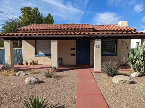 Tiny house: Casita D-downtown-UofA-Restaurants-Cafes-Bars-Shop-Museums-Parking