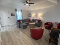 New remodeled 2BR 2BT condo, only 1.4 miles to Bryant-Denny Stadium! ROLL TIDE!!