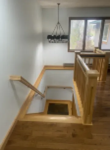 Large pet friendly, kid friendly house!  35 minutes from US Bank Stadium etc.