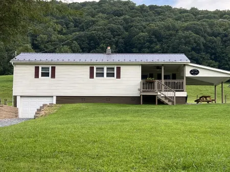 The Cottage at Lick Creek
