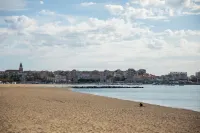 Apartamento Moderno y Marítimo en Palamós, Wi-fi, AA