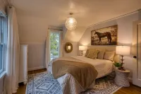 The Big Tulsan- 8 beds, pool, game room, BBQ!