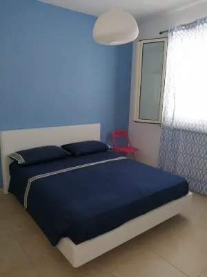 Second floor house with sea view beach access with terrace